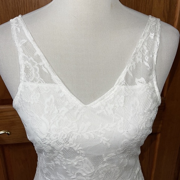 Beautiful mermaid wedding dress size 9/10 - Picture 10 of 11